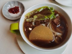 -美食小镇·观赏珍稀鸟类·长隆熊猫酒店