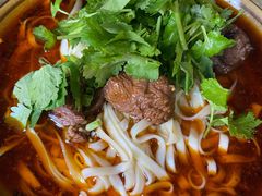 牛肉面-川剧团老凉粉