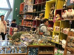 -Behring World of Animals(上海自然博物馆店)