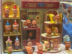 -泡泡玛特POPMART(蓝色港湾店)