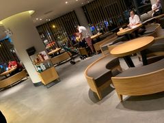 大堂-星巴克(夏日百货店)