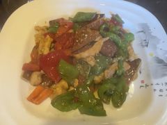 -缘来聚·徽菜名店(黄山宏村店)