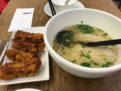 大排面-翡翠拉面小笼包(机场DFS店)