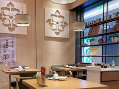 大堂-秦香阁·西北家常菜(徐汇日月光中心店)