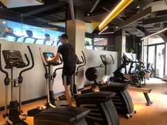 -贝菲特游泳健身(徐泾店)