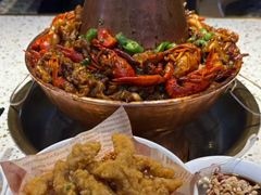 -老佛爷铜炉蛙锅(东门老街店)