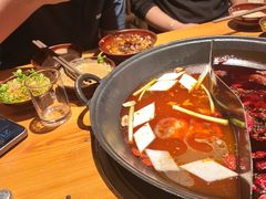 -壹兆圆重庆火锅手工炒底料(长白格林玫瑰湾店)