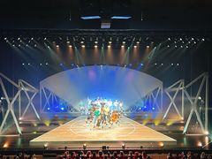 -交通银行前滩31演艺中心