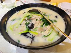-眷江南之小蓝鲸(王府大街店)