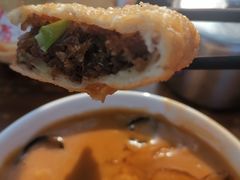 牛肉盒子-方中山胡辣汤(西安高新区店)