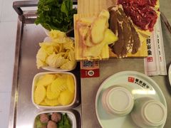 -宴全牛粤来越牛潮汕鲜牛肉火锅(海州万达广场店)