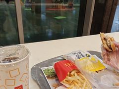 -麦当劳(厦门梧村店)