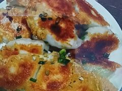 -三好食堂(煎饺·馄饨·肉饼米线·盛世广场店)