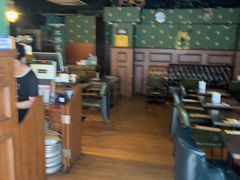 -The Cheebat 锌吧·Bistro(体育西店)