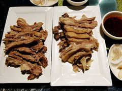 手抓羊肉-贯贯吉·清真餐厅(浙江中路店)