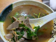 -黄阿姨锅贴大王(万航渡路店)