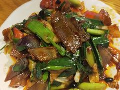 -隔壁老王·家常云南菜(花巷店)