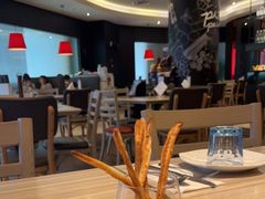 大堂-必胜客(兴华中路PH店)