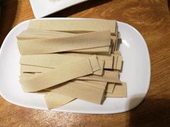 -茸梅路右拐龙虾-农家菜(松江店)