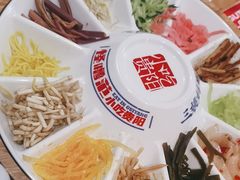 -怪噜范·老贵阳街头名小吃(汇金星力城店)