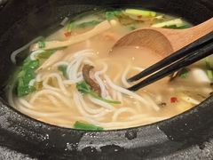 状元过桥米线-中8楼风尚云南菜(颐堤港店)