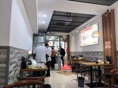 -黄阿姨锅贴大王(万航渡路店)