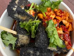 -黑色经典臭豆腐·湖南特产(步行街店)