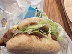 -麦当劳(深圳北站B2检票口楼上)