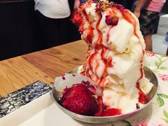 玫瑰绵绵沙-Little Grace Bakery
