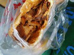卤肉锅盔-盘飧市(春熙路店)