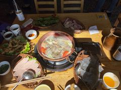 -阿婆情腊排骨火锅(金虹路店)
