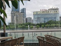 -MONICH牛排融合餐厅(和义大道购物中心店)