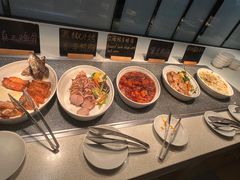 -顺德联塑万怡酒店·万荟轩自助餐厅