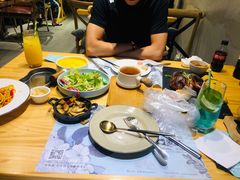 -麦甜创意轻食餐厅(西康路店)
