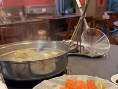 -官塘陈记鱼生·潮汕砂锅粥·潮汕生腌牛肉火锅(潮枫路总店)