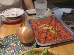 -洱火云南酸菜牛肉火锅(石景山当代商城店)