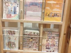 -猫的天空之城概念书店(杭州南宋御街店)