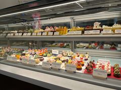 面包甜点陈列柜-派悦坊·甜品·蛋糕(虹口龙之梦店)