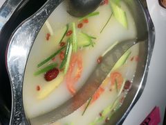 -佰人王串串香火锅(洋珠巷店)