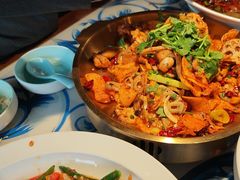 -川流不息·地道川菜·小龙虾(新松江路店)