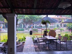 -喜洲吧·江畔老船厂·庭院餐厅(喜临院店)