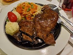 -豪客来牛排(中央花苑店)