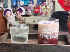 -Moses写字咖啡