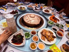 -天宜隆蘑菇宴火锅(石景山旗舰店)