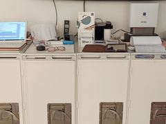 -目艮眼镜SHOWROOM(品牌集合店)