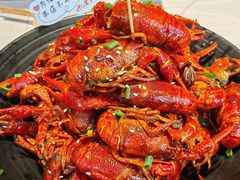 -巴厘龙虾·榜首油焖大虾(音乐学院·沿江酒馆店)