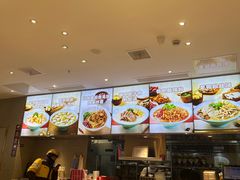 -小杨生煎(浦江欢乐颂店)