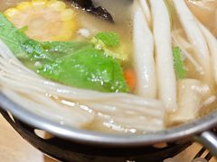 -南城香·饭香串香馄饨香(青年路店)