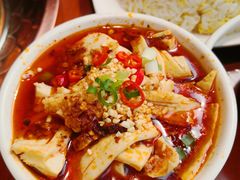 -炉小二铜锅牛蛙•川湘菜(三里屯店)