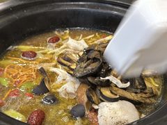 -菌乡缘·野生菌蒸汽鱼火锅(江边夜市店)